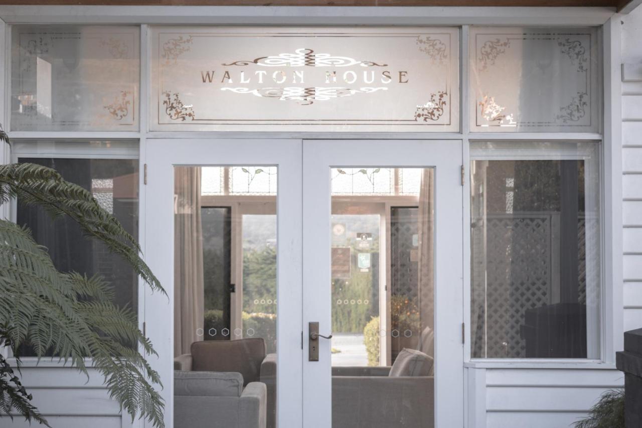 ハオンビル Walton House Bed & Breakfast エクステリア 写真