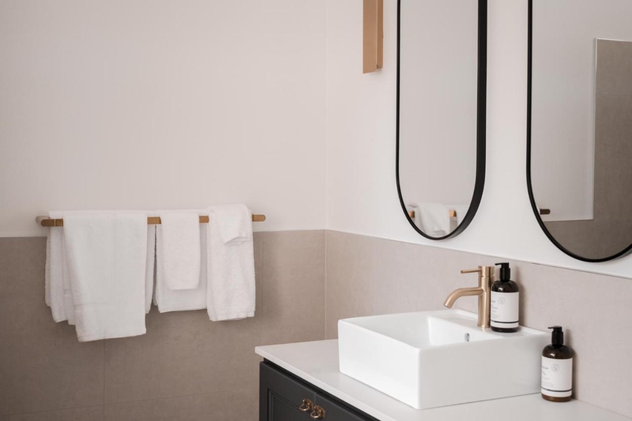 ハオンビル Walton House Bed & Breakfast エクステリア 写真